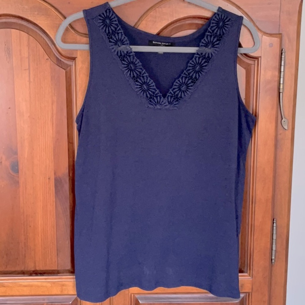 Banana Republic Blue Crochet Trimmed Tank Top Size M Boho Soft Summer